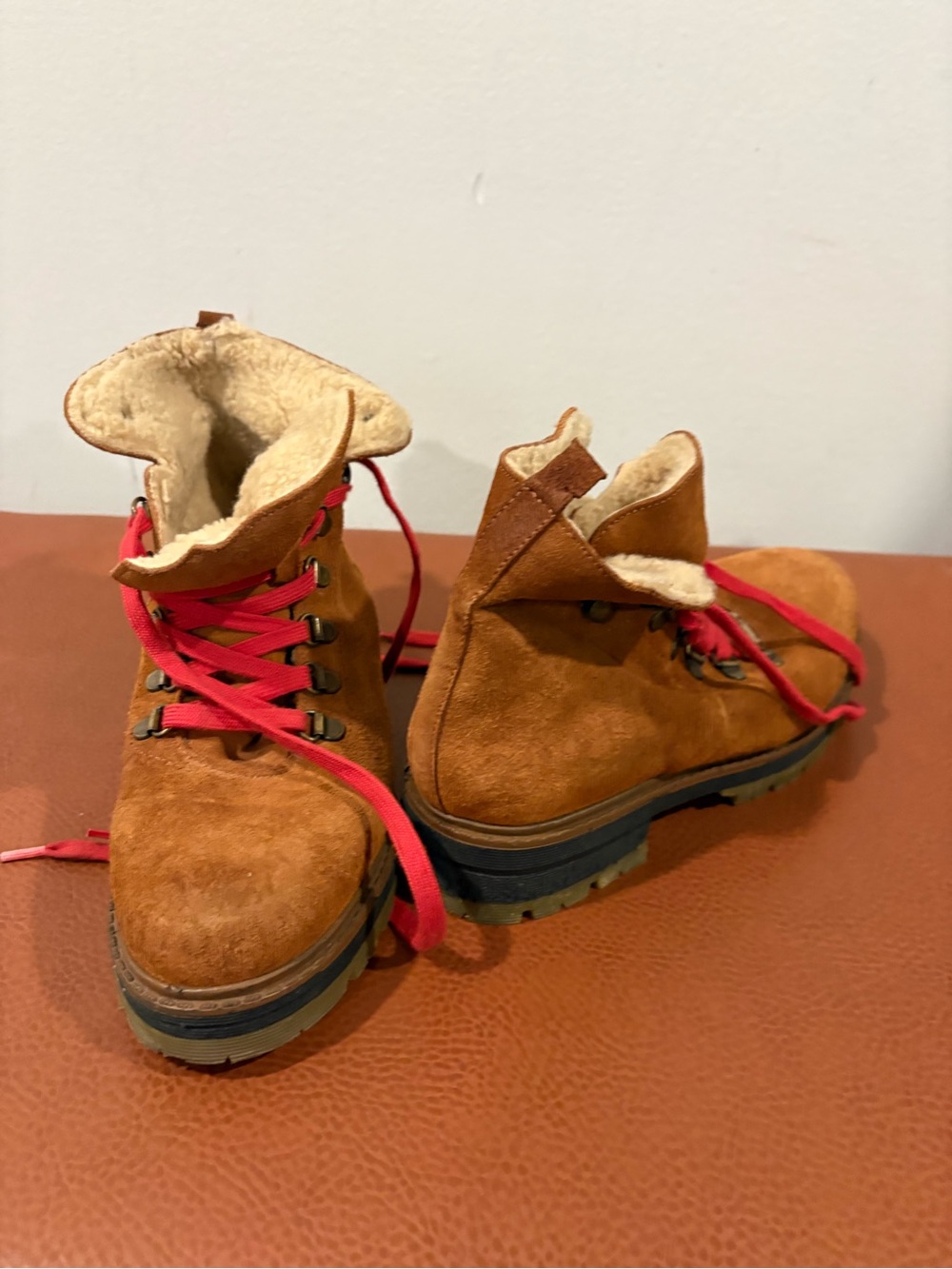 Suede Shearling-Lined Ankle Boots in Chestnut Brown with Red Laces - Picture 4 of 6